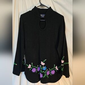 Bonnie Lee LeRoy 70's Sweater size 42 Vintage Black Floral Embroidered NWOT